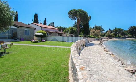 Exclusive super-villa with sea views in Rabac area cca. . Kuce na prodaju istra uz more